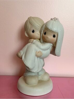 1982 Precious Moments Wedding Figurine